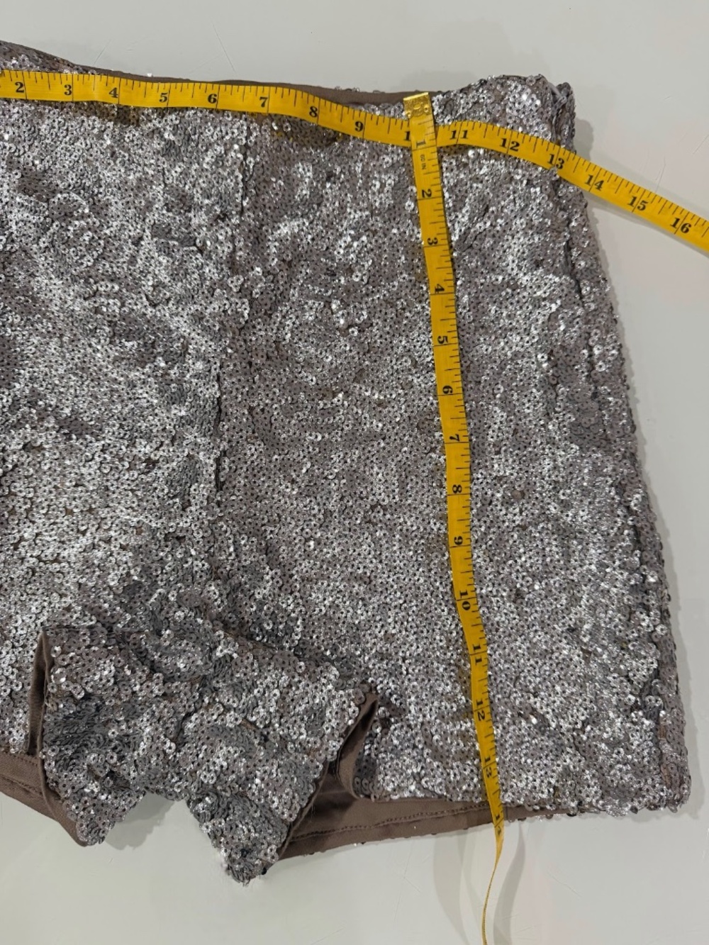 Express Sequin Shorts Silver Sparkle High Rise Party Evening Shorts Size 2 NWT - Picture 6 of 7